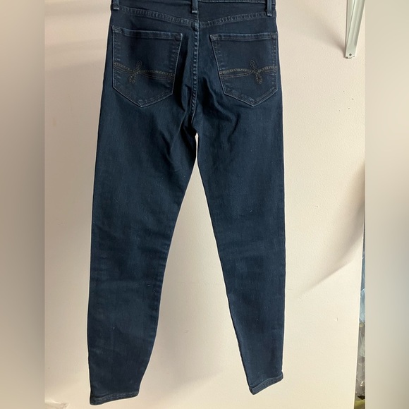 Denizen from Levi’s Women’s High Rise Ankle Jegging Jeans, Size 5, W 27, Blue - Picture 8 of 10